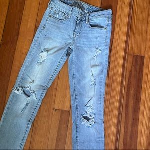 American eagle ripped skinny jeans